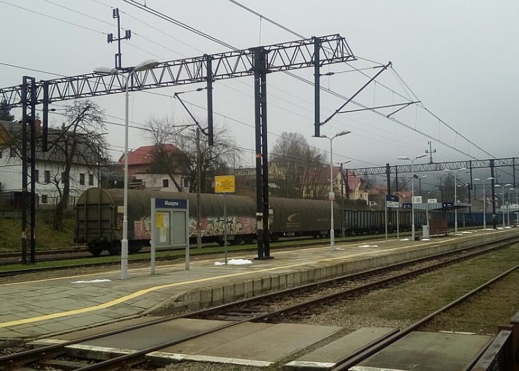 dworzec peron2 Muszyna