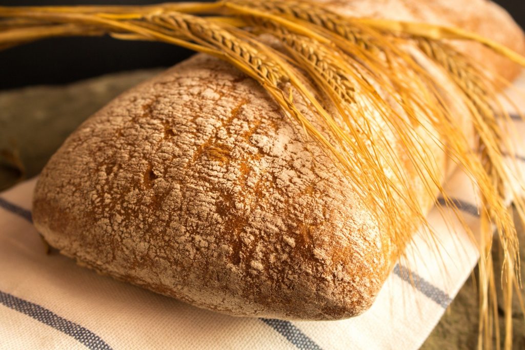 bread 3623490 1920