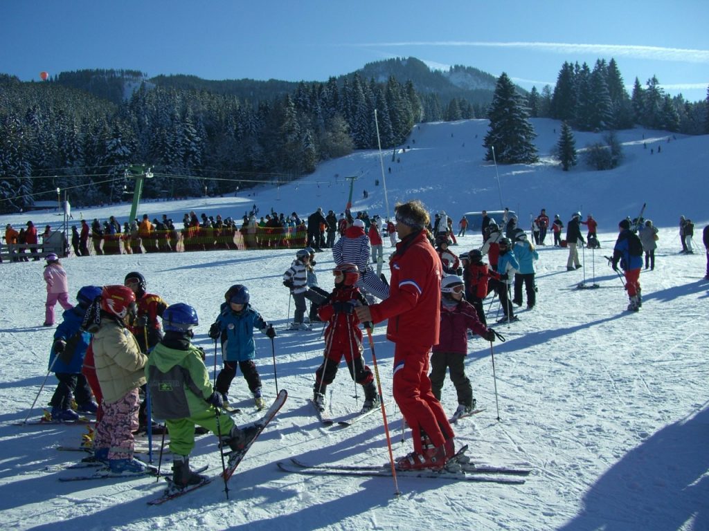 szkolka narciarska