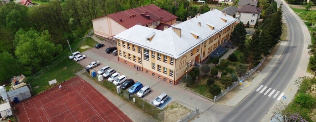 szkola w Latoszynie