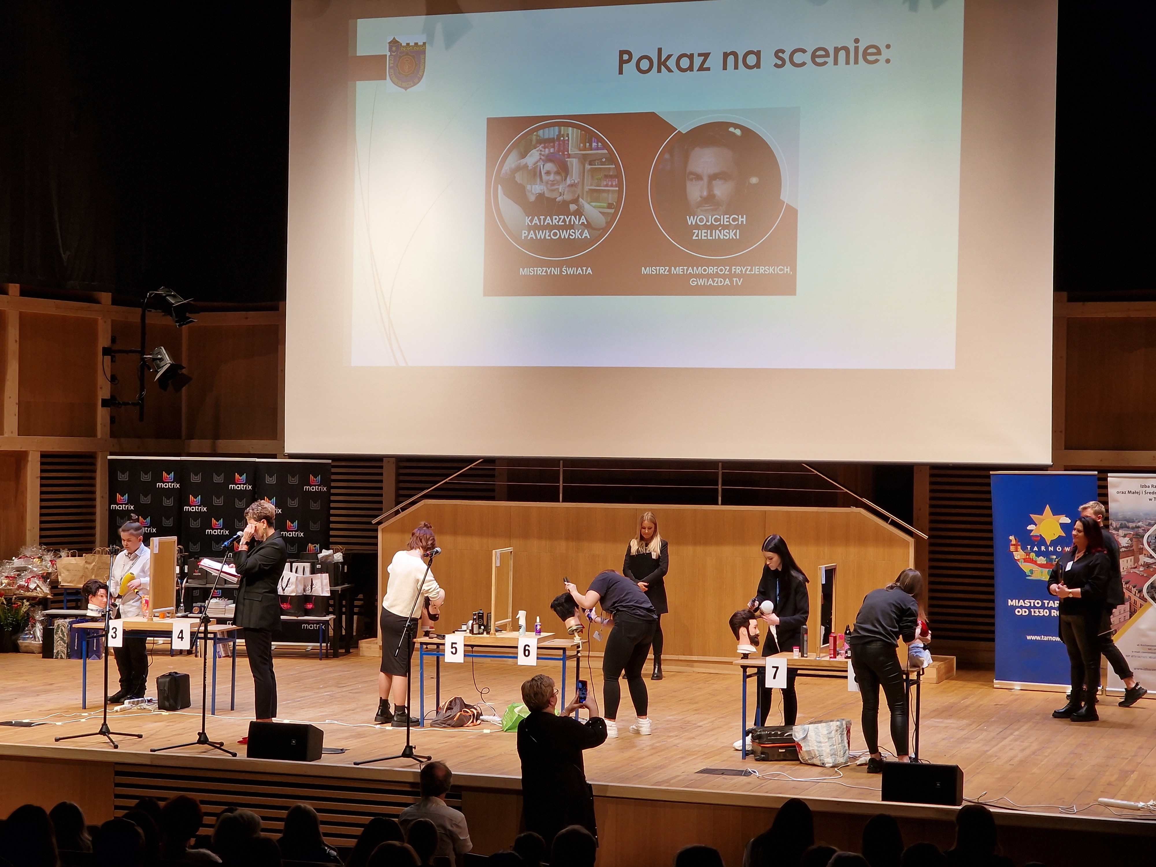 W poszukiwaniu przyszłych mistrzów nożyczek czyli Tarnowski Festiwal Fryzjerski [ZDJĘCIA]