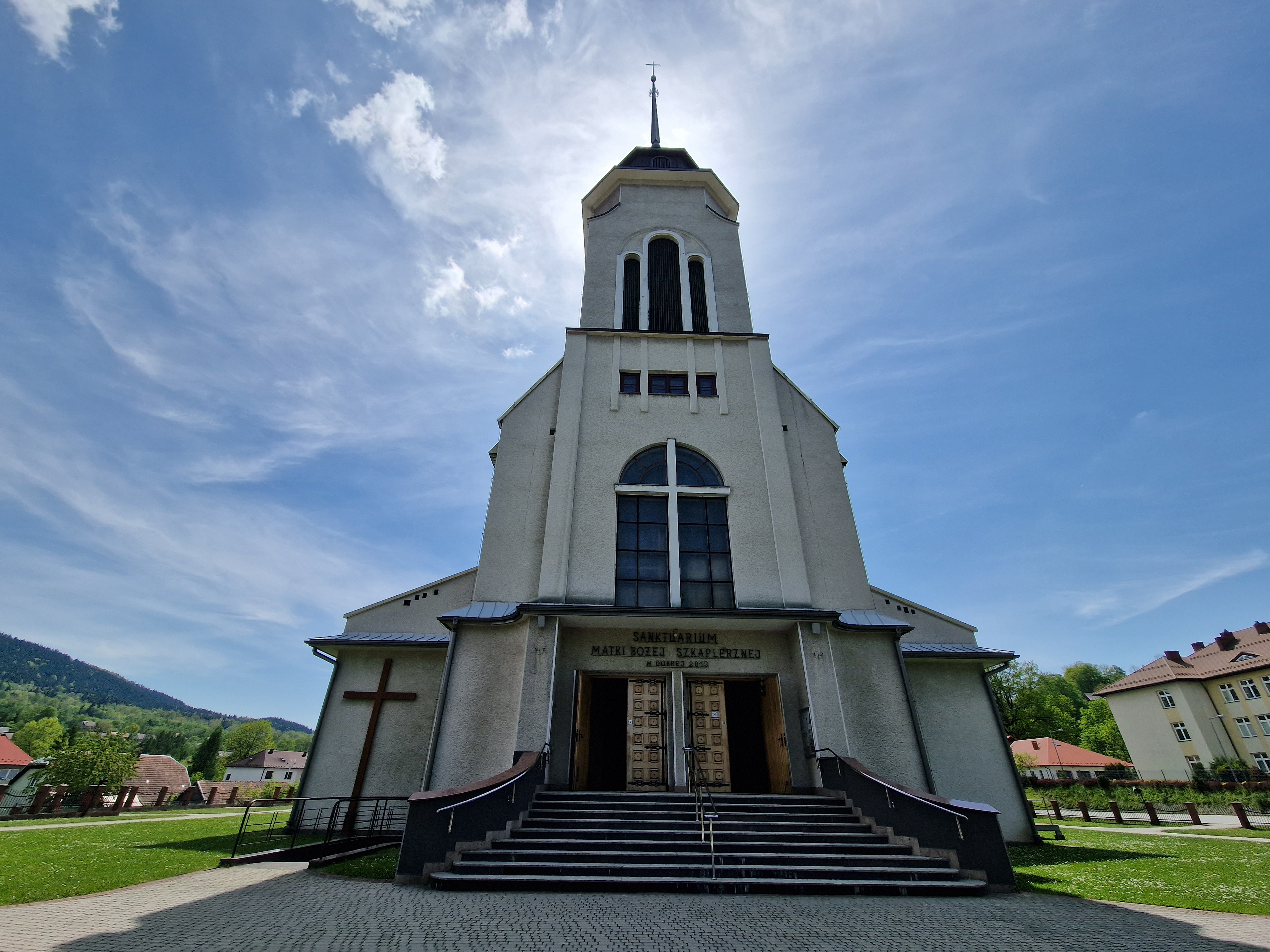 Szlakiem sanktuariów diecezjalnych u Matki Bożej Szkaplerznej w Dobrej