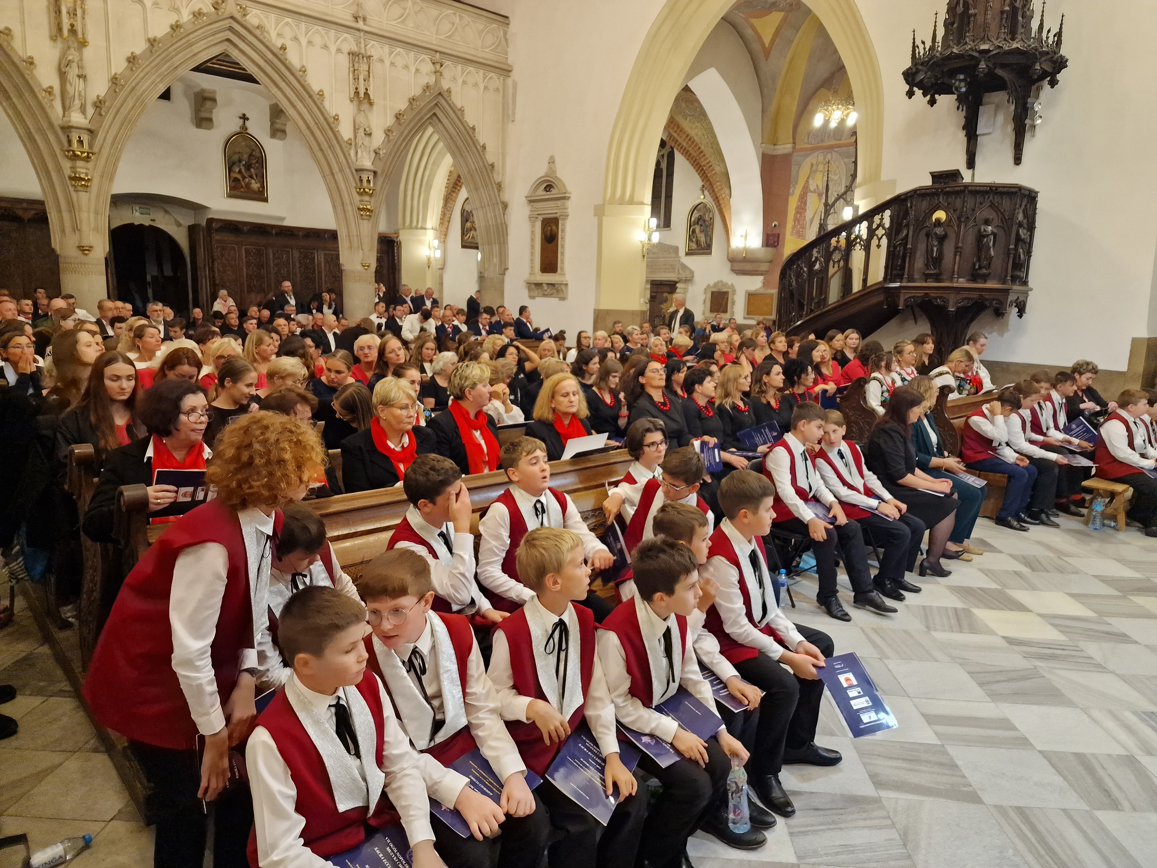 Tarnów stał się stolicą polskiej chóralistyki. Znamy laureatów festiwalu [WIDEO][ZDJĘCIA]