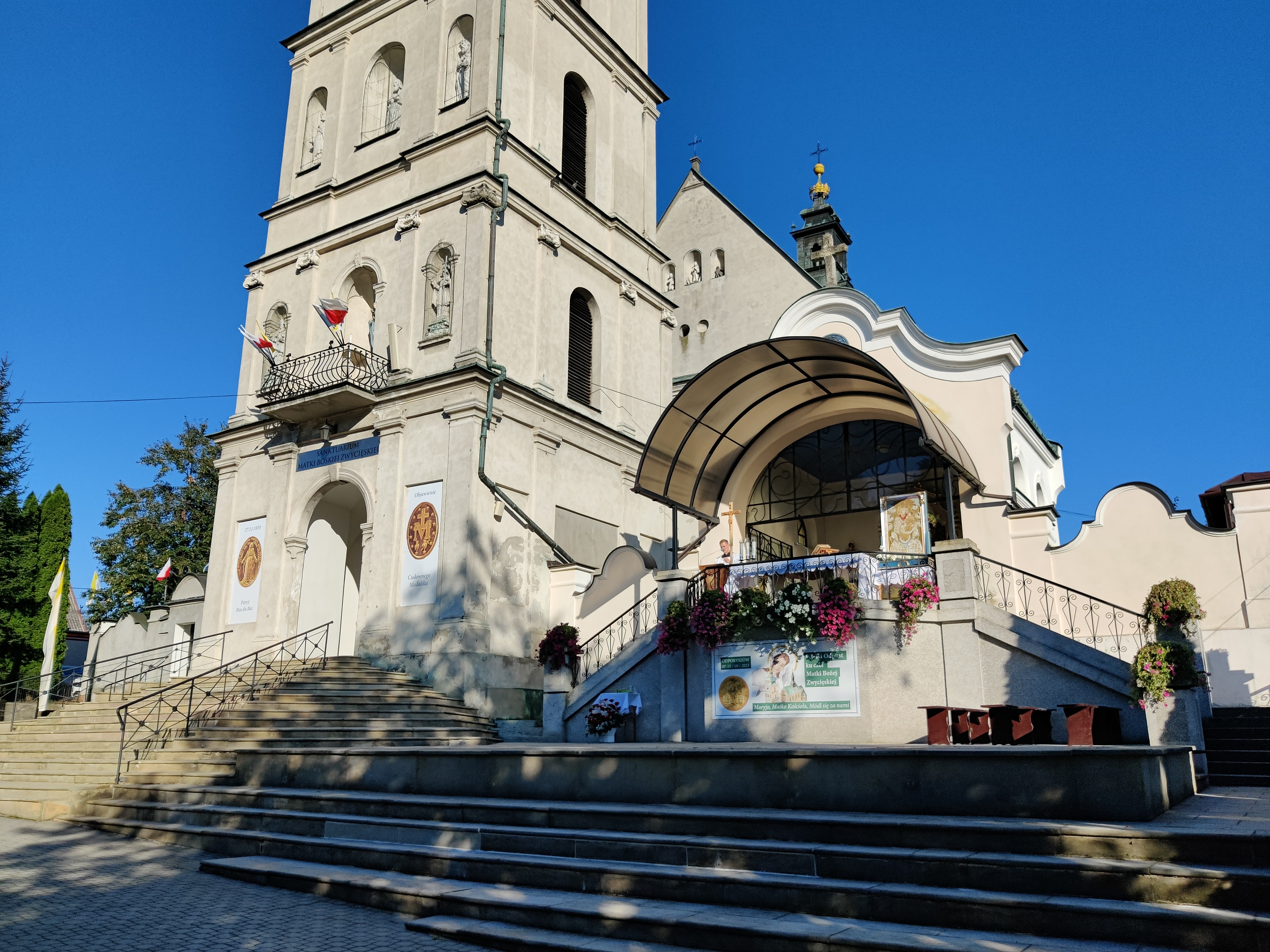 ’Zaczynaliśmy u Matki Bożej Zwycięskiej i Ona zwyciężyła’. Jubileusz 25-lecia Akcji Katolickiej Dekanatu Dąbrowa Tarnowska