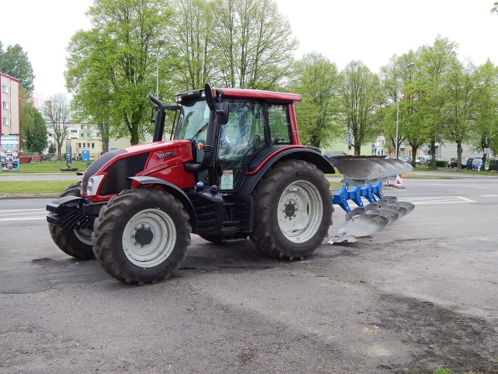 traktor 332994 1280