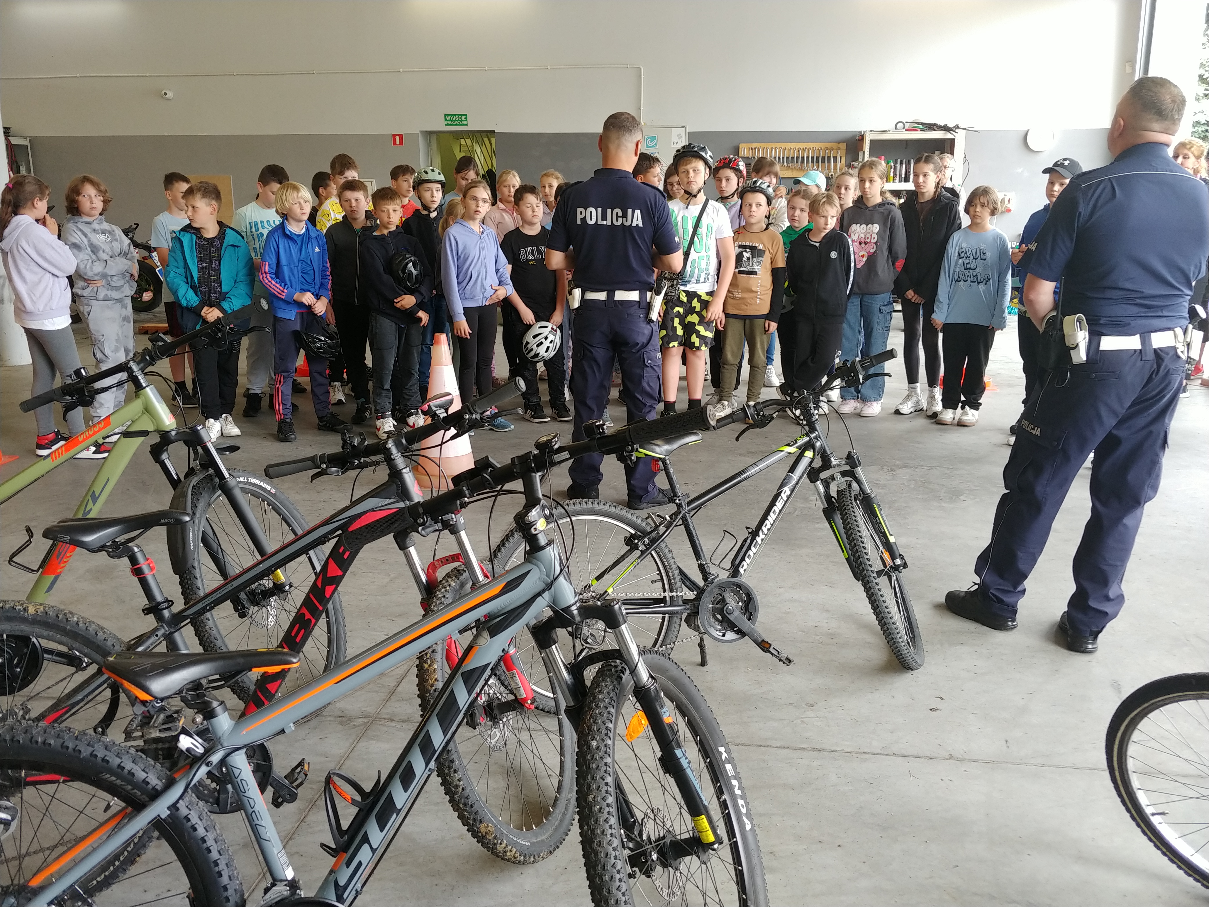 Niemal 180 uczniów szkół podstawowych zdało egzamin na kartę rowerową