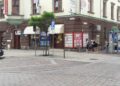 'Awaria prądu, chwilowo zamknięte' – taki widok zastały dziś (29.07) w godzinach południowych osoby, które chciały wejść do sklepów w centrum Tarnowa.