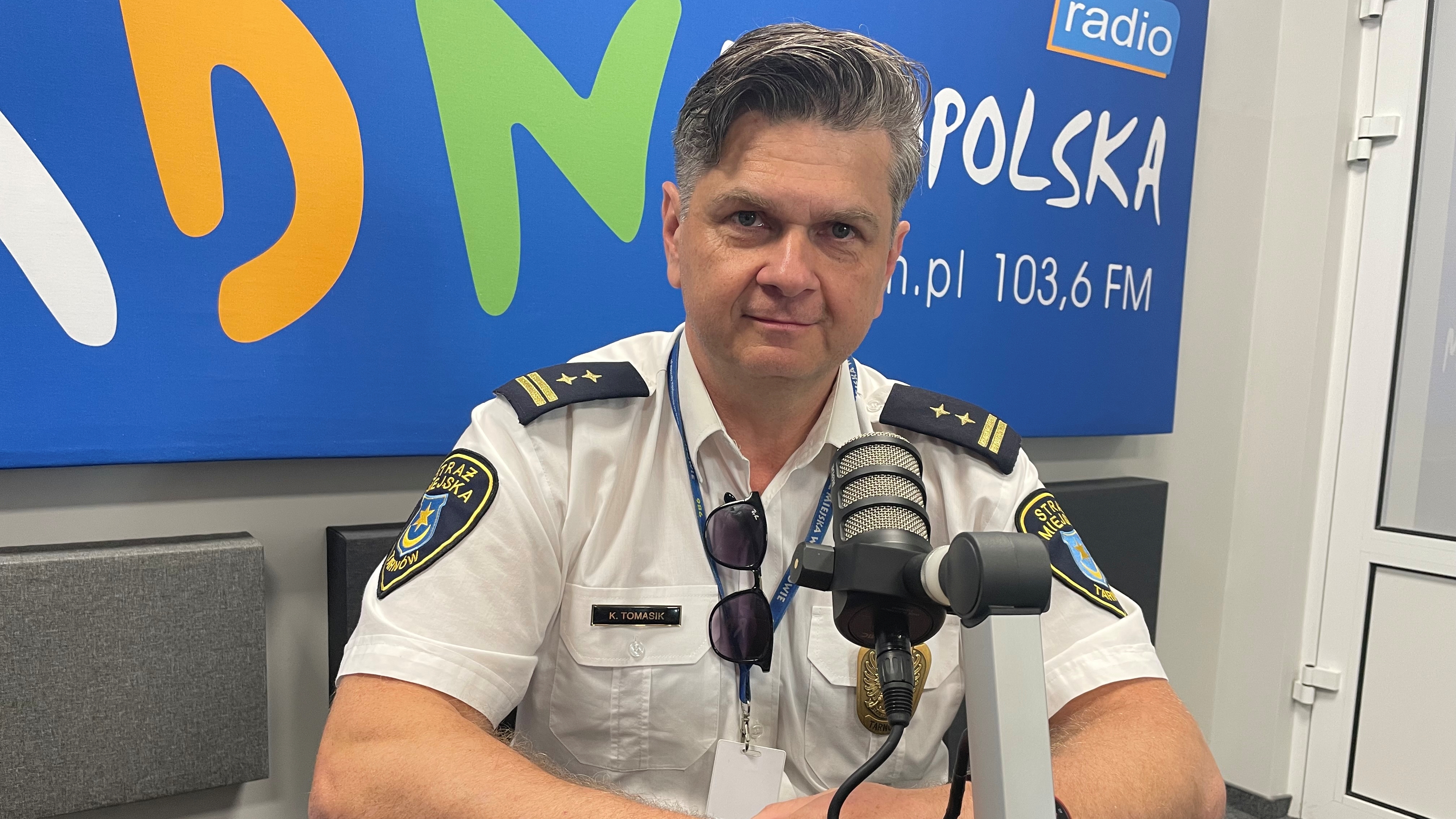 Tarnowska Straż Miejska starzeje się. Średnia wieku pracownika tych służb wynosi 54 lata