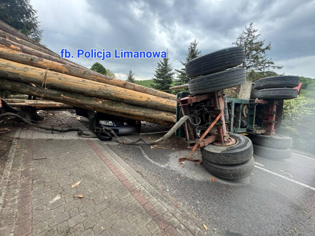 wypadek laskowa policja