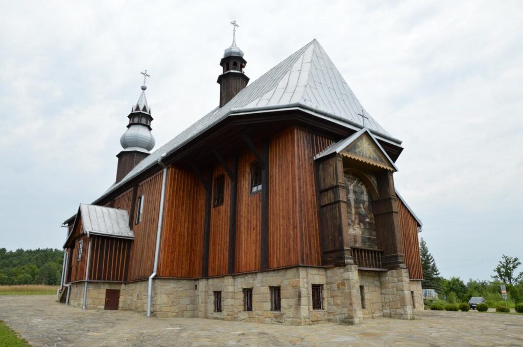 kosciol tabaszowa