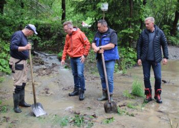 ochotnica012
