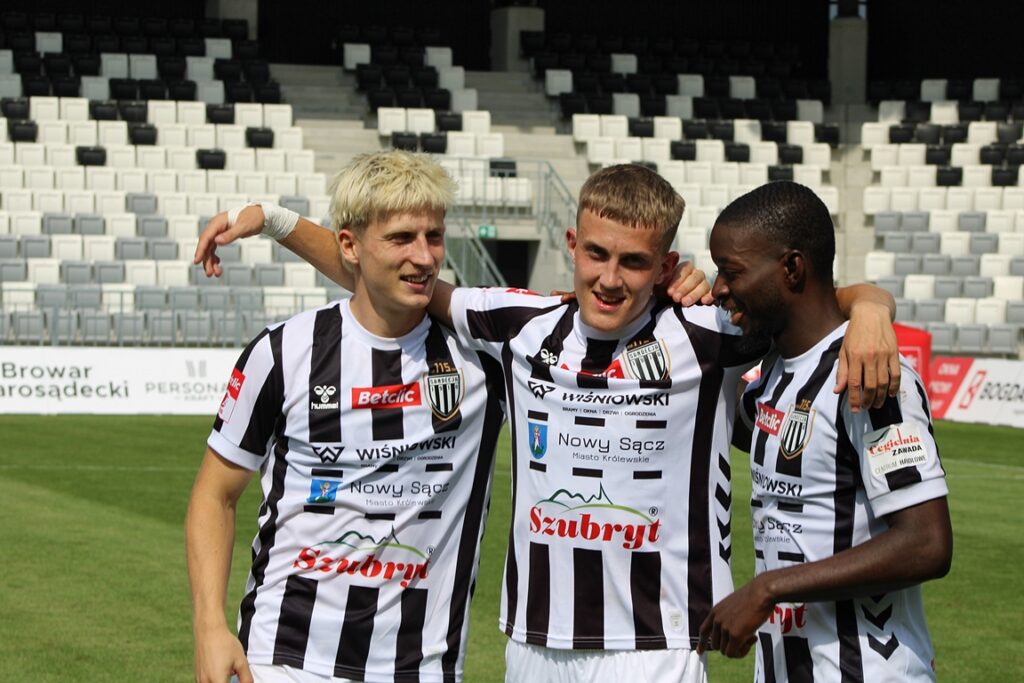 Sandecja rekord 08 202531