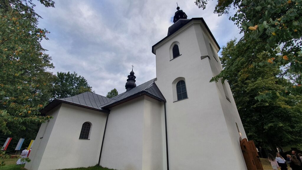 Poświęcenie odnowionego kościoła w Kamionce Wielkiej (23.08.2025) 1 kamionka biskup 08 202510