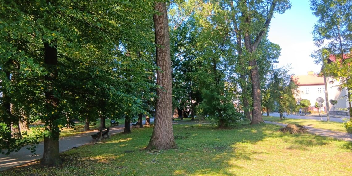 park ns kolejowa pkp