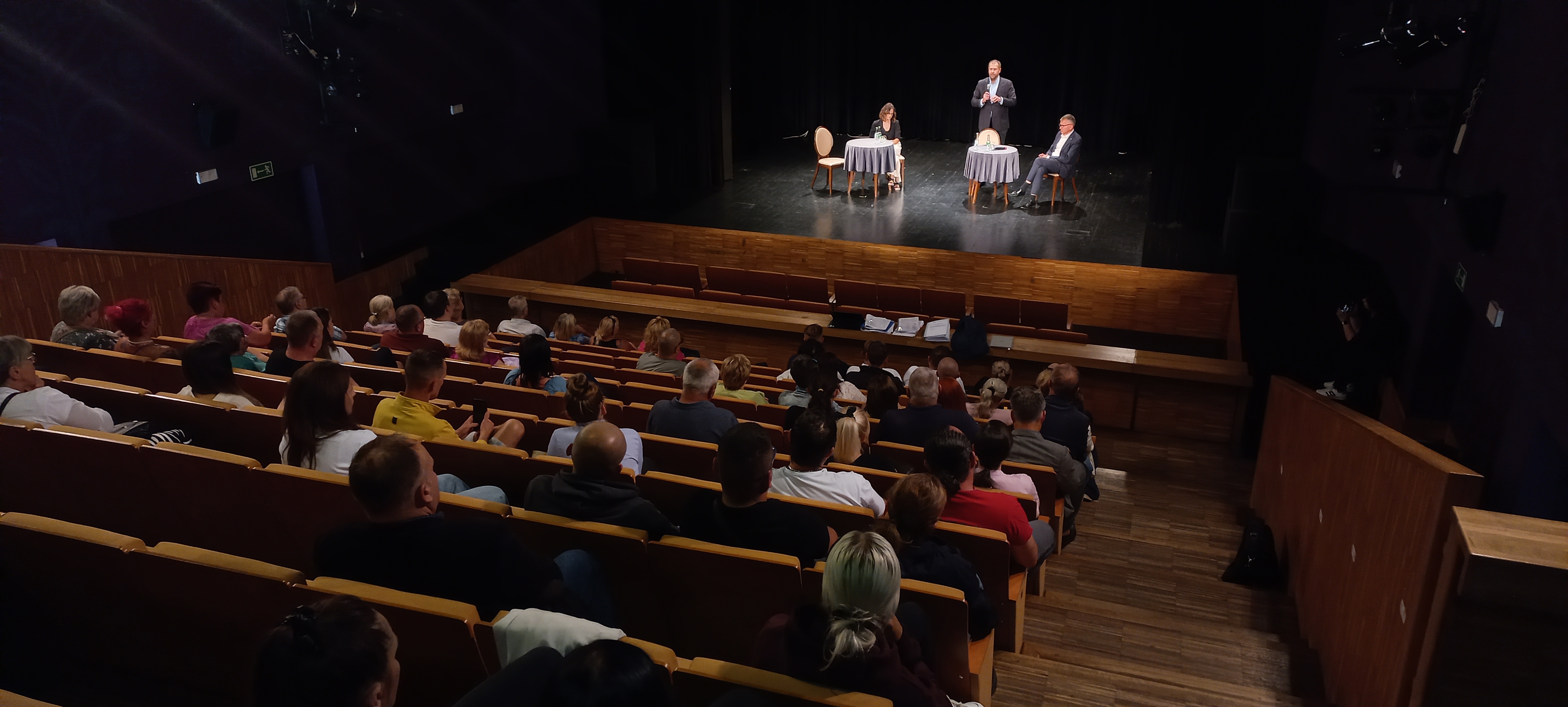 Konflikt spółki SIM Małopolska i wykonawcą niezażegnany. Jaka jest przyszłość bloków w Starym Sączu?