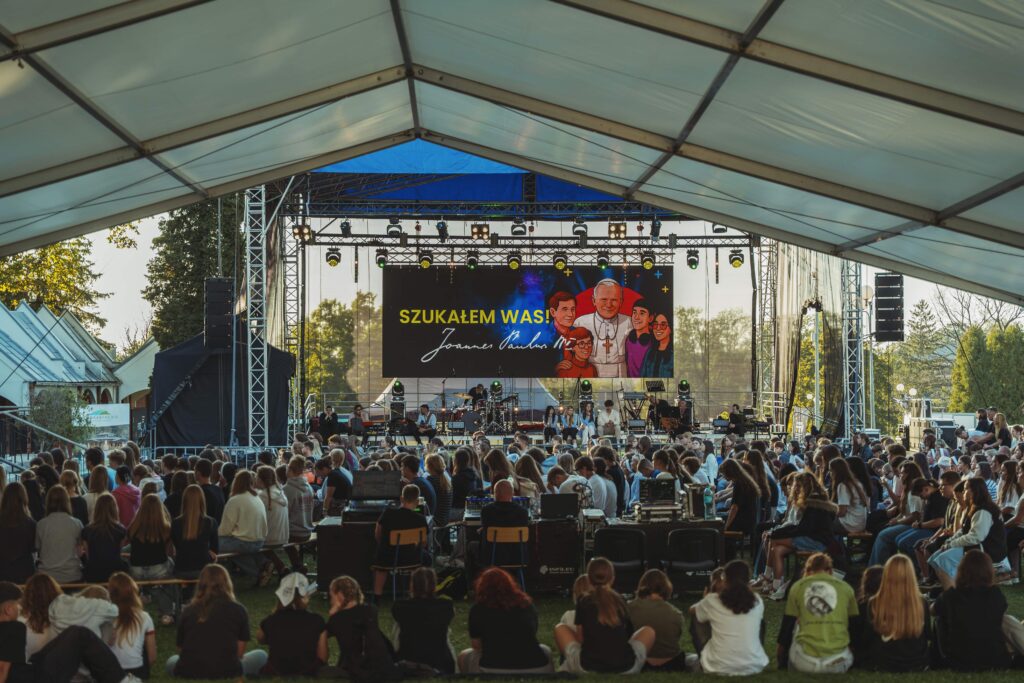 Festiwal 77
