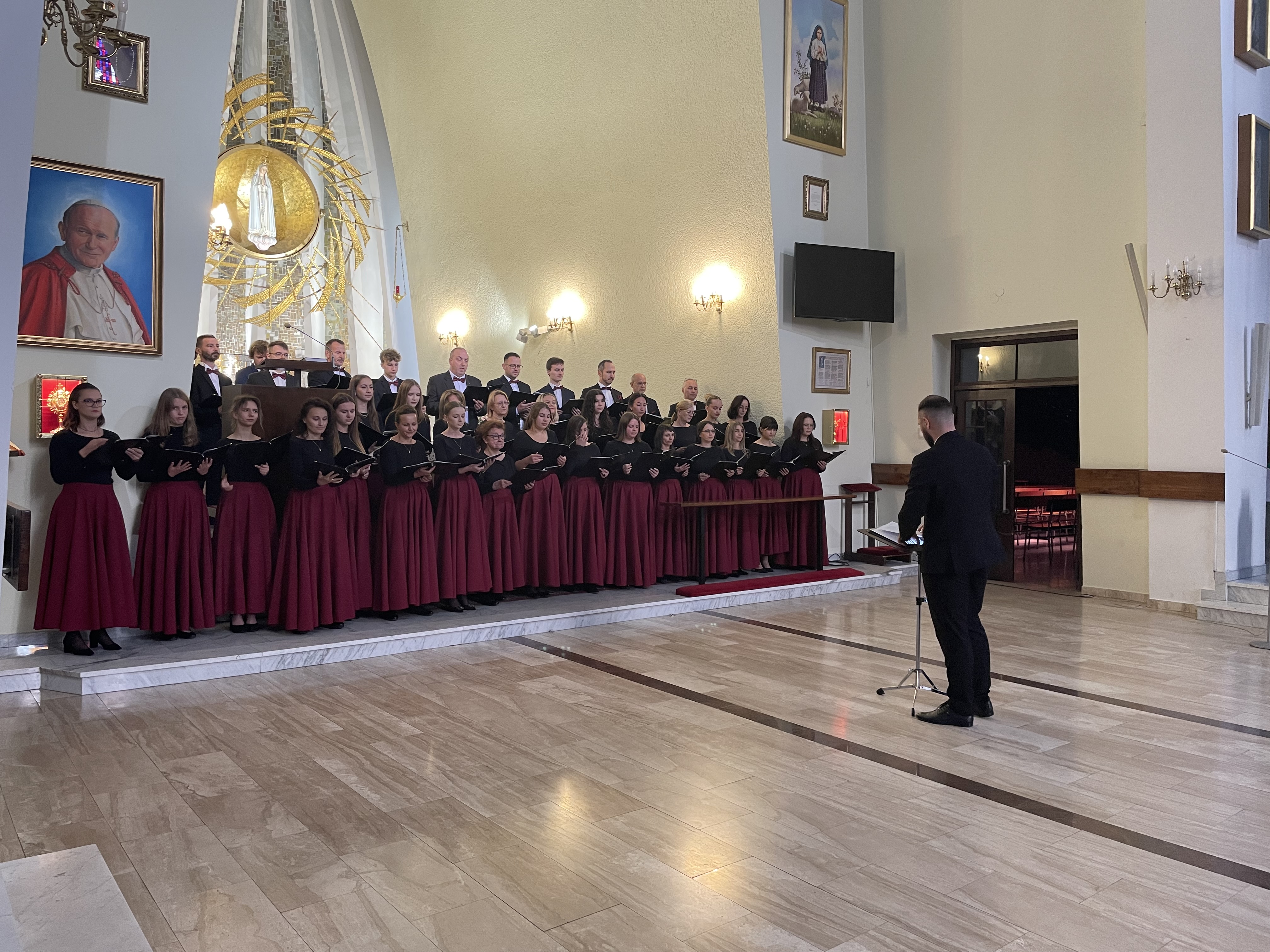 ‘Emocje płynęły z nas do publiczności’ – za nami przesłuchania Ogólnopolskiego Festiwalu Muzyki Chóralnej w Tarnowie