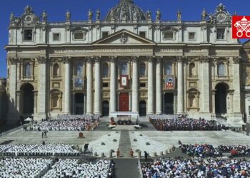 transmisja Mszy św. kanonizacyjnej: Vatican Media