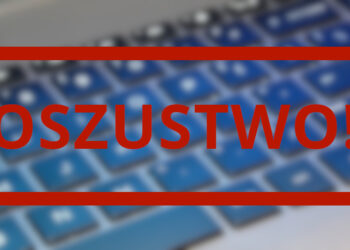 klawiatura komputera czerwony napis oszustwo