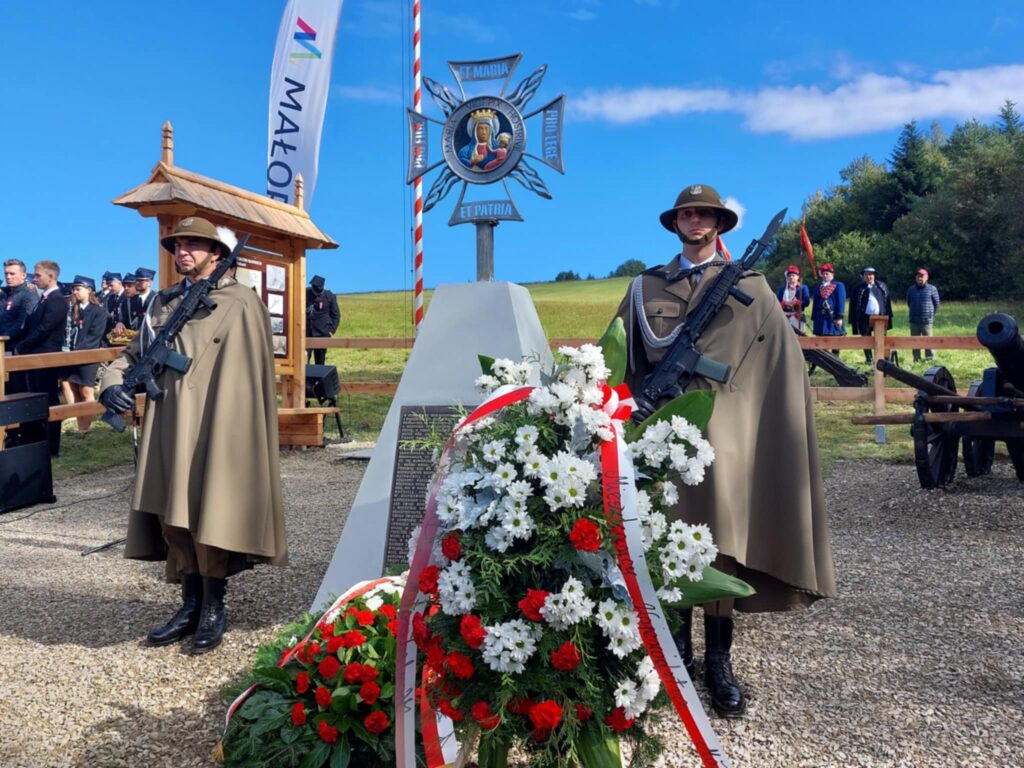 pomnik konfedratow 1