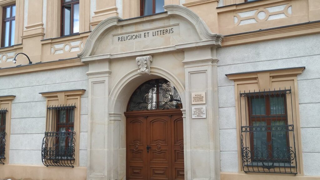 Klerycy na scenie. Wystawią 'Dziady” 2 308635470 804449800747766 2898354582389642194 n