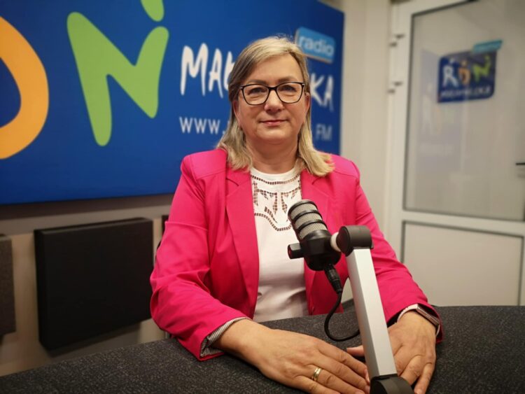 Poseł PiS: Kryzys w ochronie zdrowia to efekt 'nicnierobienia” koalicji rządzącej 1 Jeliagrq