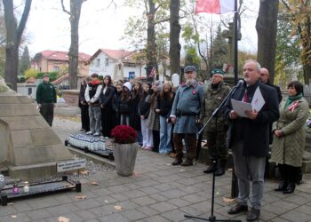 'Pierwsze Niepodległe' - Tarnów rozpoczął obchody rocznicy odzyskania niepodległości od Apelu Pamięci 1 bt IMG 4375