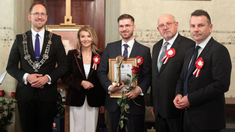 Wręczono nagrody im. Tadeusza Tertila. Doceniono prace dyplomowe studentów z Tarnowa i powiatu tarnowskiego 1 bt IMG 4441