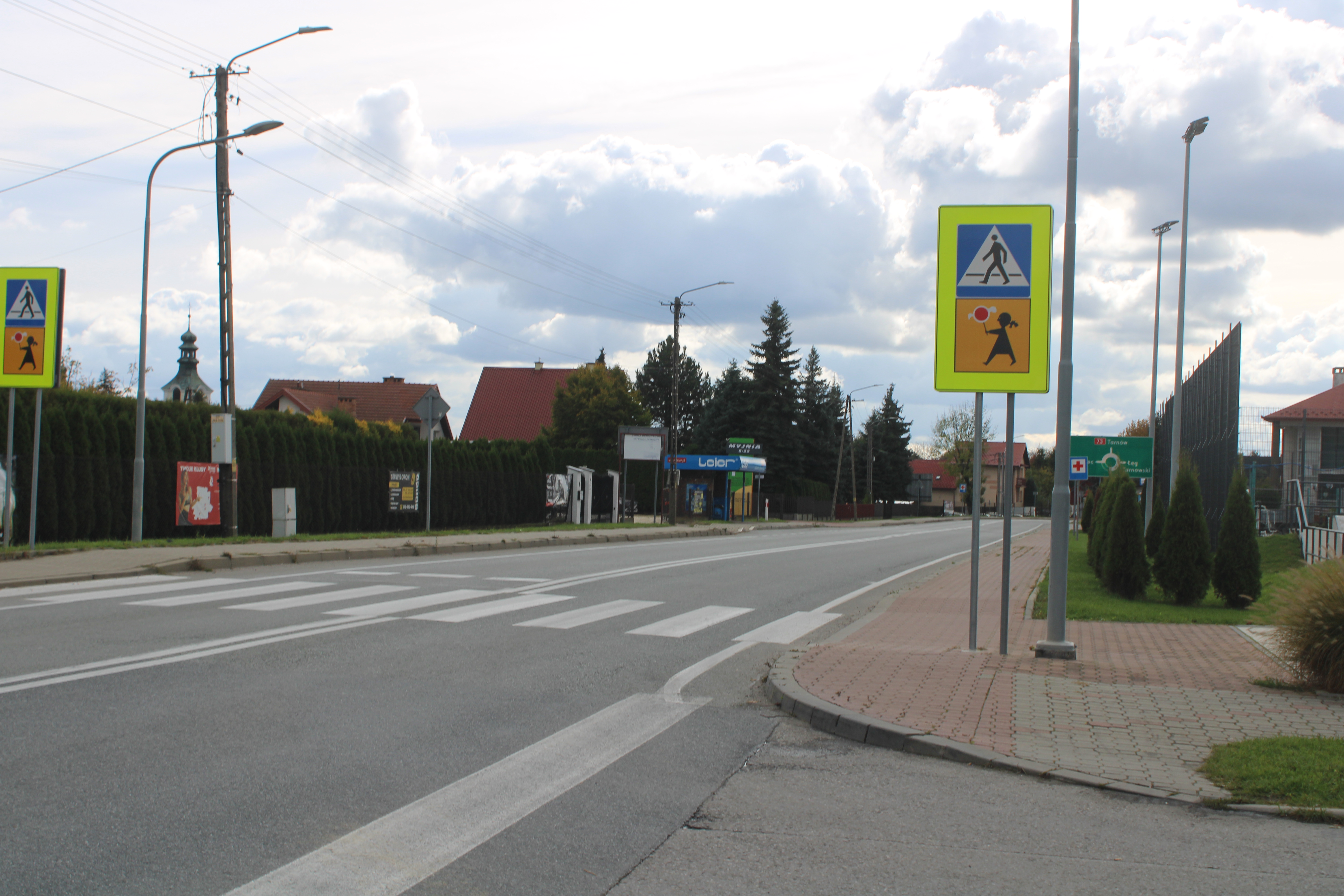 Niebezpieczna ul. Sucharskiego w Lisiej Górze. Mieszkańcy alarmują, wójt widzi światełko w tunelu