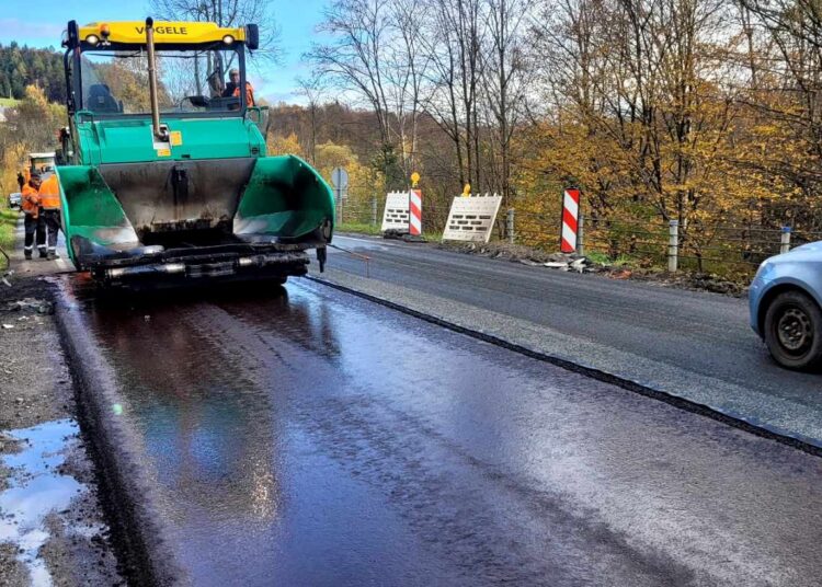 Koniec utrudnień na drodze krajowej 28 w Szymbarku, gdzie osuwisko dało o sobie znać 1 fot. GDDKiA