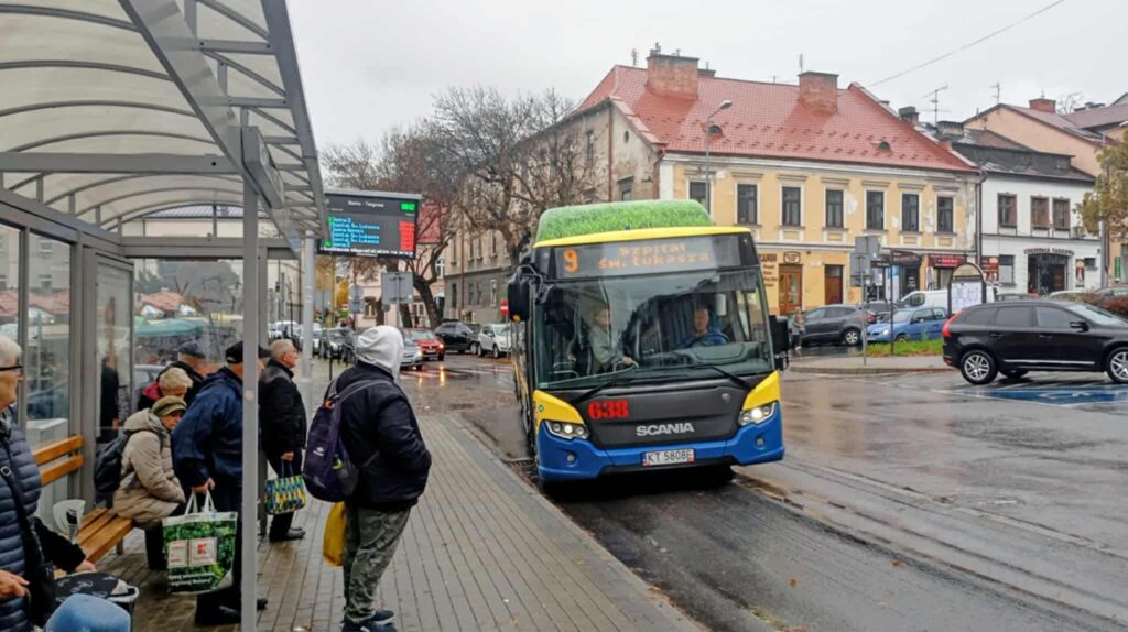 Rewolucja biletowa! Dużo taniej dla tarnowian. Osoby spoza miasta zapłacą więcej 1 tdoOFUqr