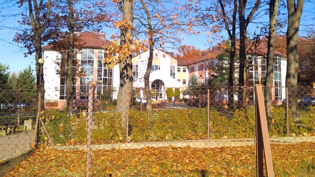 Jest oświadczenie starosty tarnowskiego w sprawie dyrektor DPS w Nowodworzu 3 IMG20251105121914