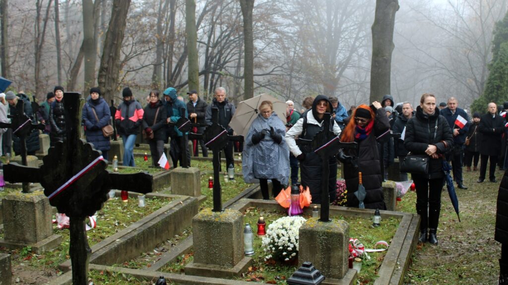 'Ta ziemia wciąż pamięta szept legionistów' - w Łowczówku oddano hołd bohaterom 1 batch IMG 4749