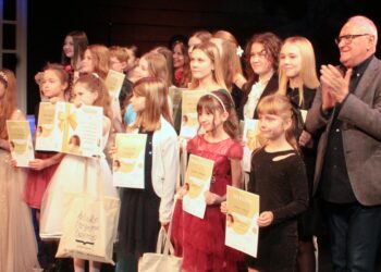 Przed Jackiem Cyganem śpiewali teksty jego autorstwa. Za nami finał konkursu 'Piosenko leć' 2 bp IMG 5052