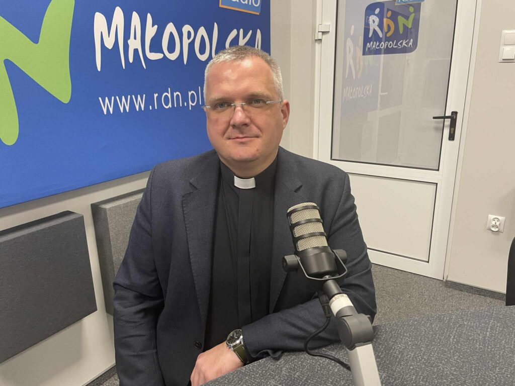 Ilu uczniów chodzi na religię? Mamy najnowsze dane 1 ksJasnos1