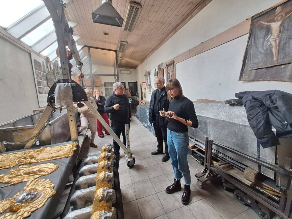 Zakończył się pierwszy etap konserwacji zabytkowych sarkofagów 1 594756522 1361117569387782 8021991461339075197 n