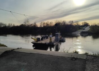 690dec06 e0c0 4036 85c0 69c8b5b37571