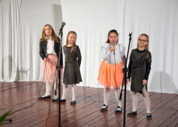 fot. arch. Gminne Centrum Kultury w Wierzchosławicach/Gminny Festiwal Kolęd i Pastorałek ‘Za Gwiazdą!’ (6.12.2023)
