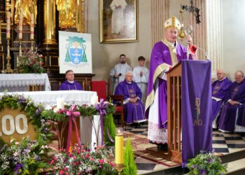 fot. diecezjatarnowska.pl