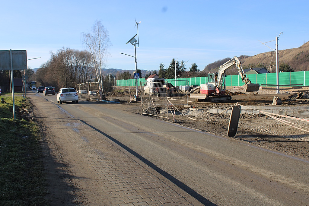 Marcinkowice: Na drodze powiatowej powstaną dodatkowe pasy dla kierowców? To sposób na korki [ZDJĘCIA]