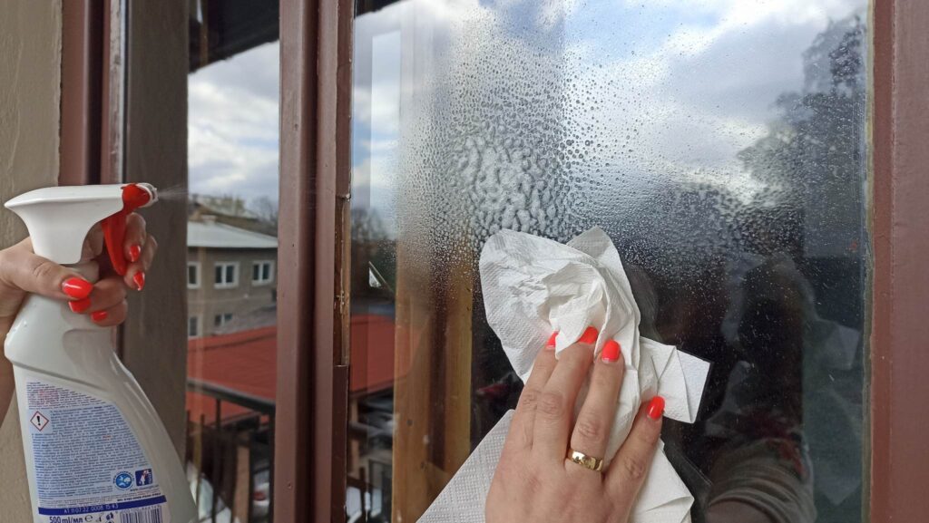 Święta coraz bliżej. Tarnowianie powoli rozpoczynają przygotowania do Bożego Narodzenia 1 okna mycie