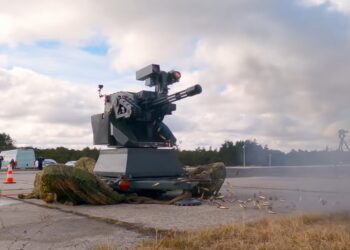 fot. YouTube: Zakłady Mechaniczne Tarnów S.A.