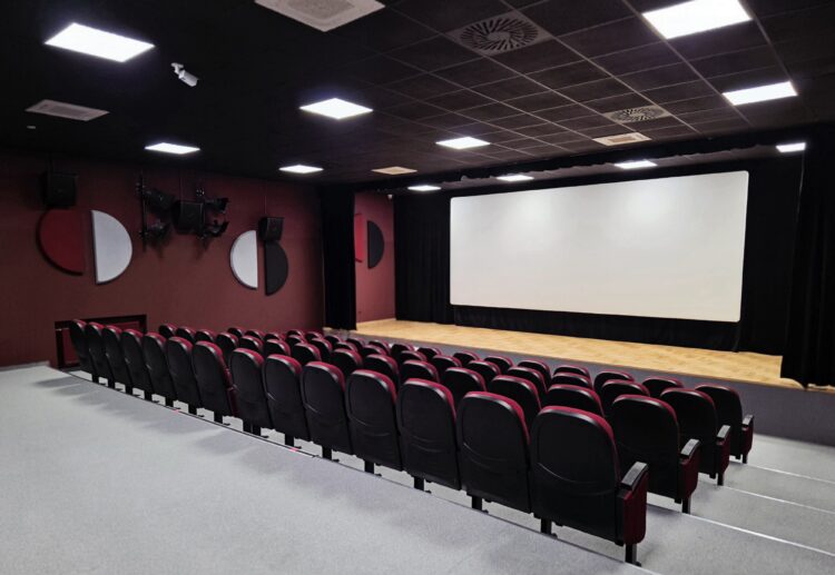 fot. Kino Centrum w Gminnym Centrum Kultury i Czytelnictwa w Lisiej Górze