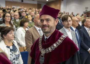 Piotr Boruch / arch AT