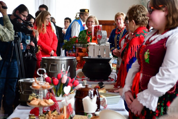 fot. archiwum Centrum Kultury w Ryglicach - Janusz Siemek