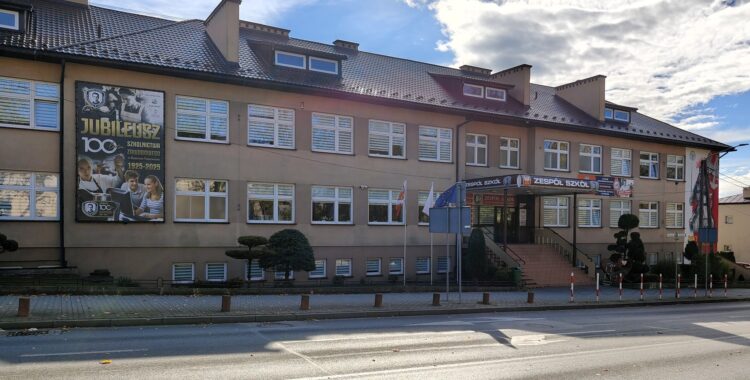 fot. Fb/Zespół Szkół im. K.K. Baczyńskiego w Dąbrowie Tarnowskiej