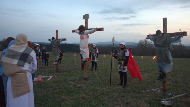 Misterium z 2025r. - zdjęcia z archiwum grupy Revolucion Misionera