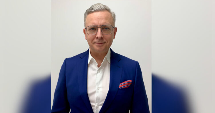 na zdjęciu dr n. med. Paweł Skowronek