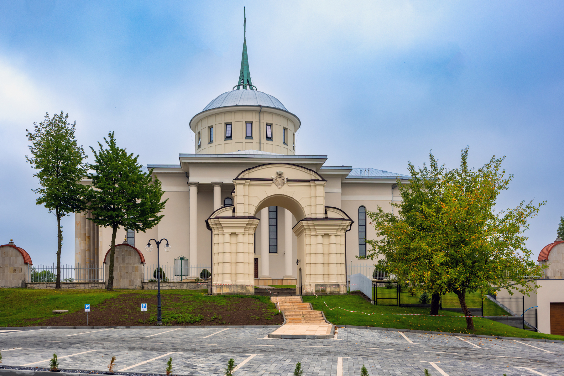 Bp Andrzej Jeż o nowej bazylice mniejszej: To wydarzenie ma historyczne znaczenie dla naszej diecezji