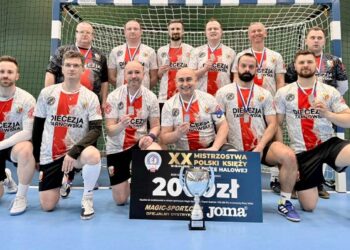 fot. ks. Krzysztof Iwanicki oraz futsalksieza.pl/Diecezja Tarnowska